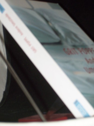 Artikelbild des Artikels “Andere Umstände : Roman / Grit Poppe “