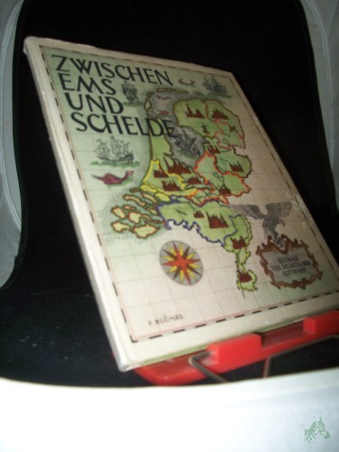 Artikelbild des Artikels “Zwischen Ems und Schelde : [Beiträge v. Soldaten d. Luftwaffe] / Im Auftr. d. Luftgaukommandos Holland hrsg. u. zsgest. v. 1c (Wehrbetreug). [Textill.: Hptm. Blümel] “