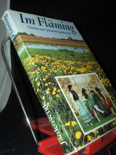 Artikelbild des Artikels “Im Fläming / Christa u. Johannes Jankowiak. Zwischen Wendenwall u. Butterturm fotogr. Bernd Blume “