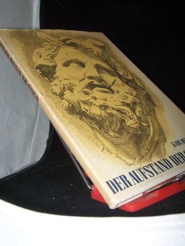 Artikelbild des Artikels “Der Aufstand der Giganten : Geschichte u. Sage um d. grossen Altar von
Pergamon / Karl Heinz Berger “