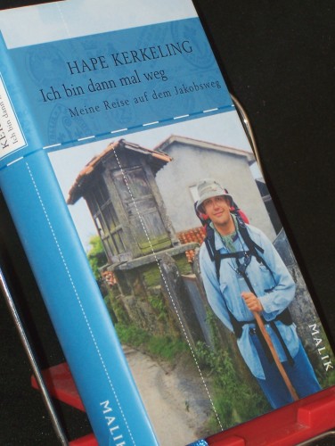 Artikelbild des Artikels “Ich bin dann mal weg : meine Reise auf dem Jakobsweg / Hape Kerkeling “