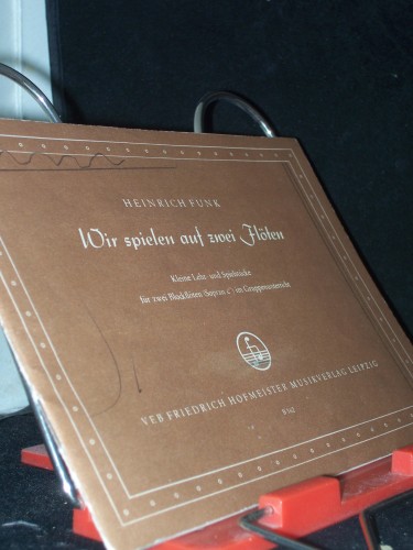 Artikelbild des Artikels “Wir spielen auf zwei Flöten : kleine Lehr- u. Spielstücke für 2
Blockflöten (Sopran C