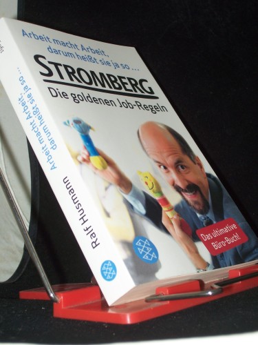 Artikelbild des Artikels “Arbeit macht Arbeit, darum heißt sie ja so... : Stromberg ; die goldenen Job-Regeln ; das ultimative Bürobuch / von Ralf Husmann “
