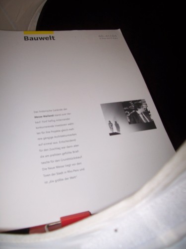 Artikelbild des Artikels “40/41 2004 Messe Mailand “