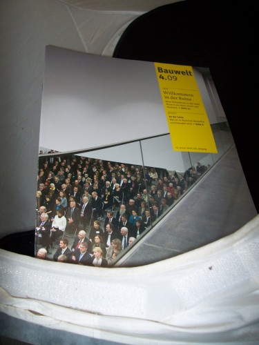 Artikelbild des Artikels “4/2009 Willkommen in der Ruine “