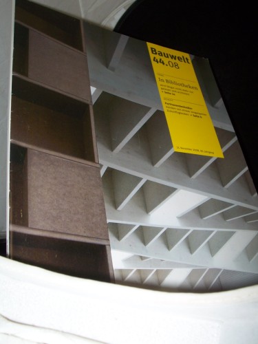 Artikelbild des Artikels “44/2008 in Bibliotheken “