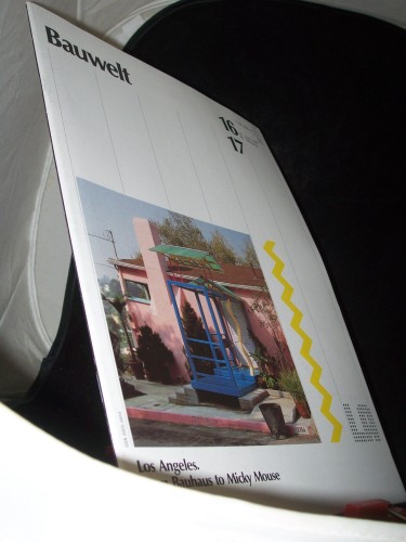 Artikelbild des Artikels “16/17 1989 Los Angeles from Bauhaus to Micky Mouse “