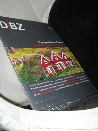 Artikelbild des Artikels “10/2013 topographisches bauen “