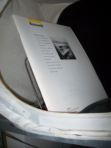 Artikelbild des Artikels “42/43 1995, Zuhause in Japan “