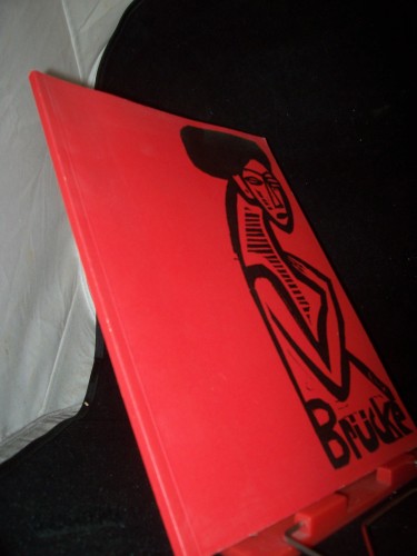 Artikelbild des Artikels “Verzeichnis der zur Eröffnung ausgestellten Werke / Brücke-Museum :
[Ausstellung,] Sept. 1967 - März 1968 / [Hrsg. vom Senator f. Wiss.
u. Kunst, Berlin. Verantwortl.: Leopold Reidemeister. Fotos: Reinhard
Friedrich. Ausstellungskatalog] “