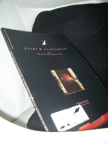 Artikelbild des Artikels “Nr 8, 1994, Wir wir die Nacht zum Tage machen “