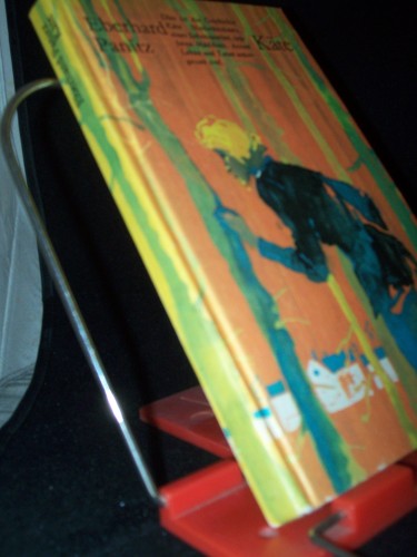 Artikelbild des Artikels “Käte : Eine biograph. Erzählg über Käte Niederkirchner ; Nach
Aufzeichngn u. Berichten ihrer Schwester Mia / Eberhard Panitz.
[Textill.: Hans Bethke] “