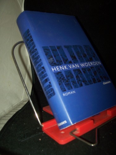 Artikelbild des Artikels “Ultramarin : Roman / Henk van Woerden. Aus dem. Niederländ. von
Andreas Ecke “