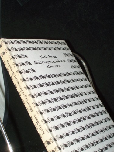 Artikelbild des Artikels “Meine ungeschriebenen Memoiren / Katia Mann. Hrsg. von Elisabeth
Plessen u. Michael Mann “