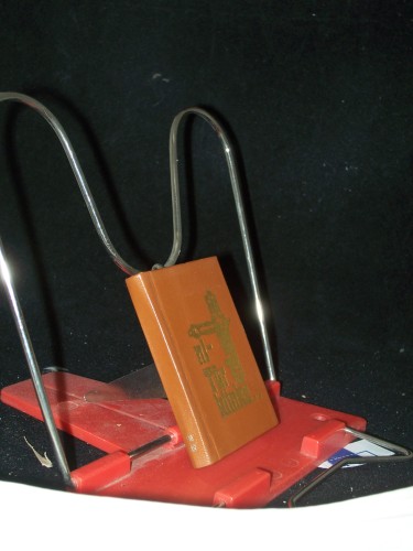 Artikelbild des Artikels “Mini-Türklinke (nl-Türklinke). 47 illustrierte Aphorismen. Ausgewählt aus rund 1800 Zitaten, die in 150 Türklinken des Jugendmagazins Neues Leben erschienen sind “