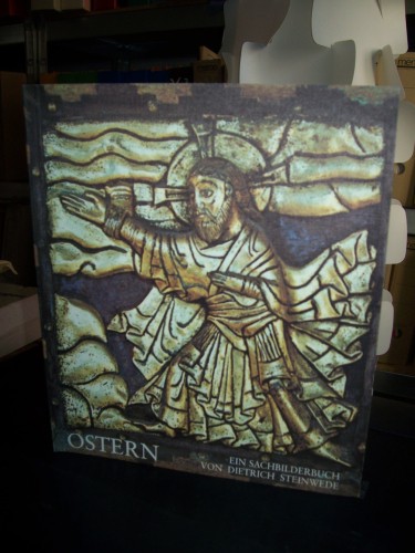 Artikelbild des Artikels “Ostern : e. Sachbilderbuch / von Dietrich Steinwede. Zeichn. von
Fulvio Testa. [Überarb. von Eckart Schwerin] “