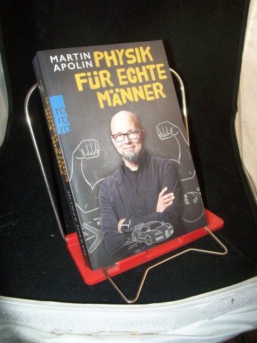 Artikelbild des Artikels “Physik für echte Männer / Martin Apolin “