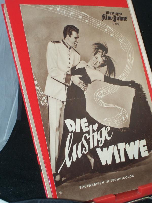 Product image 1 of the product “Nr. 2026 Die lustige Witwe ”