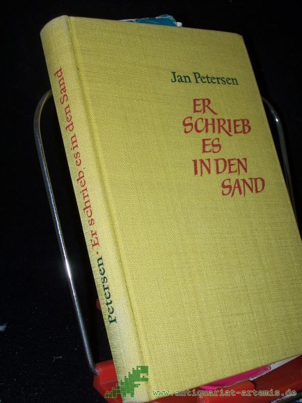 Artikelbild 1 des Artikels “Er schrieb es in den Sand : Geschichten aus 9 Ländern / Jan Petersen “