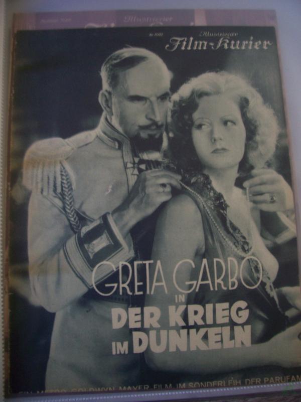 Product image 1 of the product “Nummer 1082, Der Krieg im Dunkeln, mit Greta Garbo ”