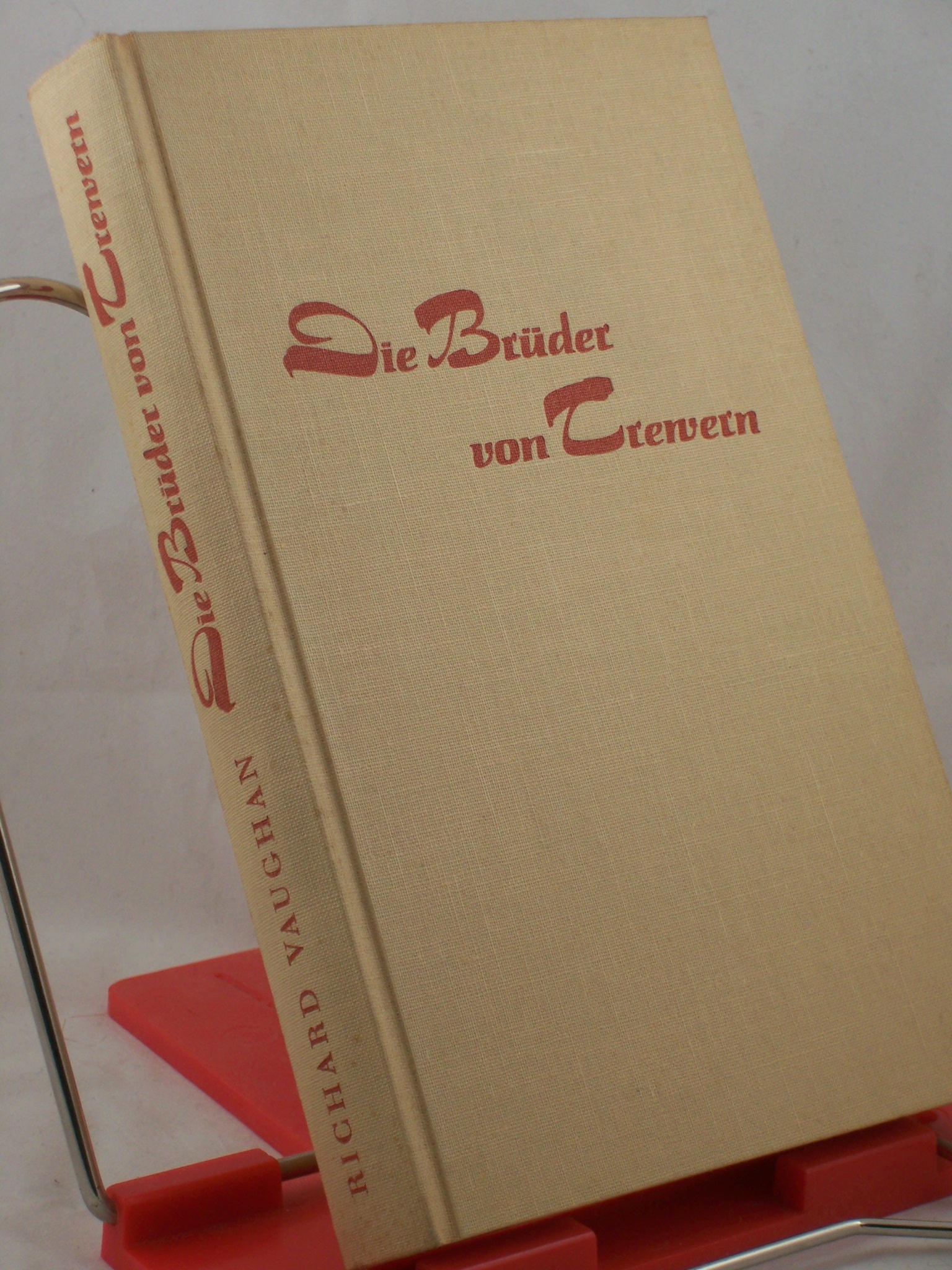 Artikelbild 1 des Artikels “Die Brüder von Trewern : Ein Liebesroman / Richard Vaughan. Übers.:
Karin von Schab “