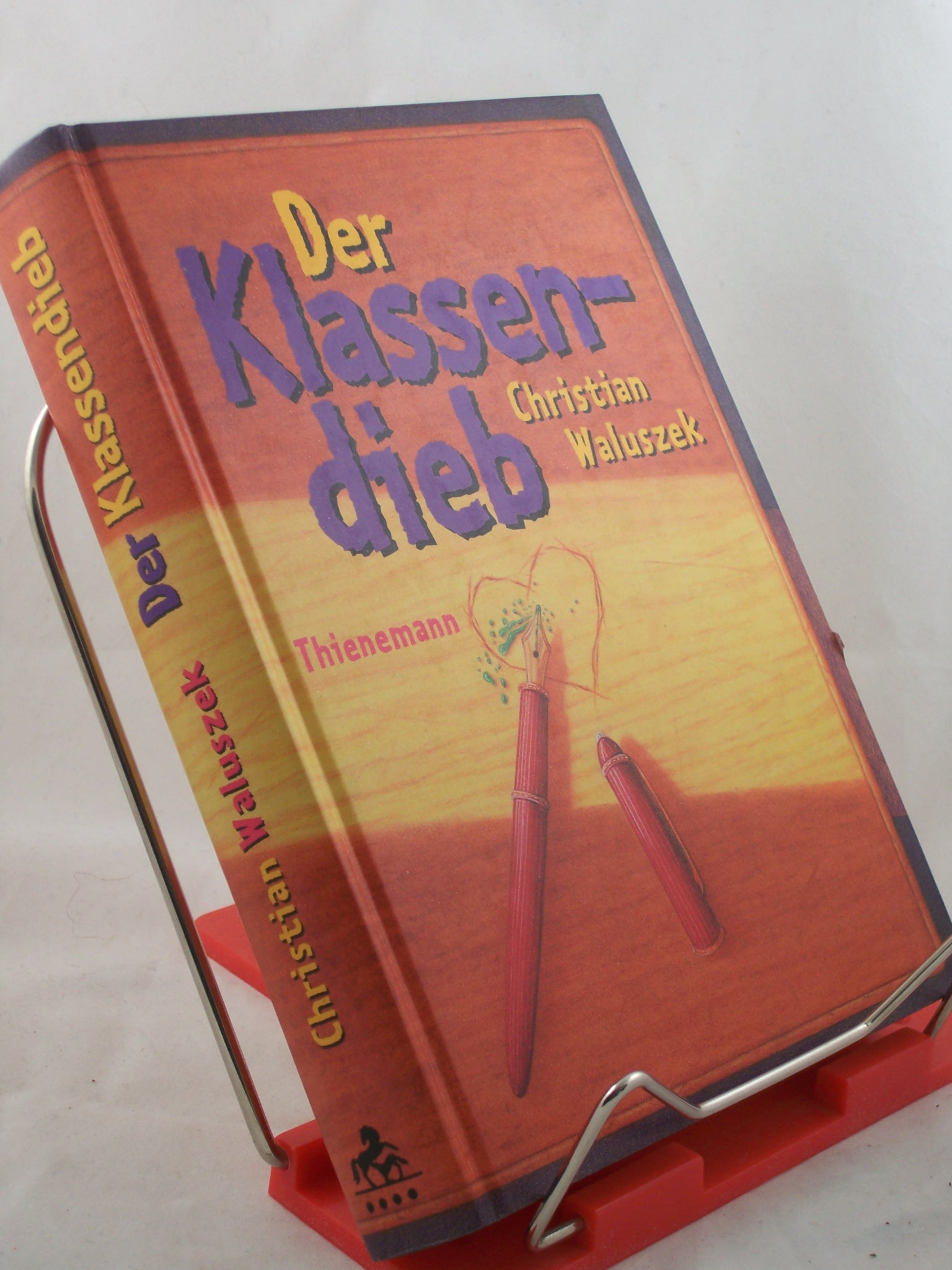 Artikelbild 1 des Artikels “Der Klassendieb / Christian Waluszek “