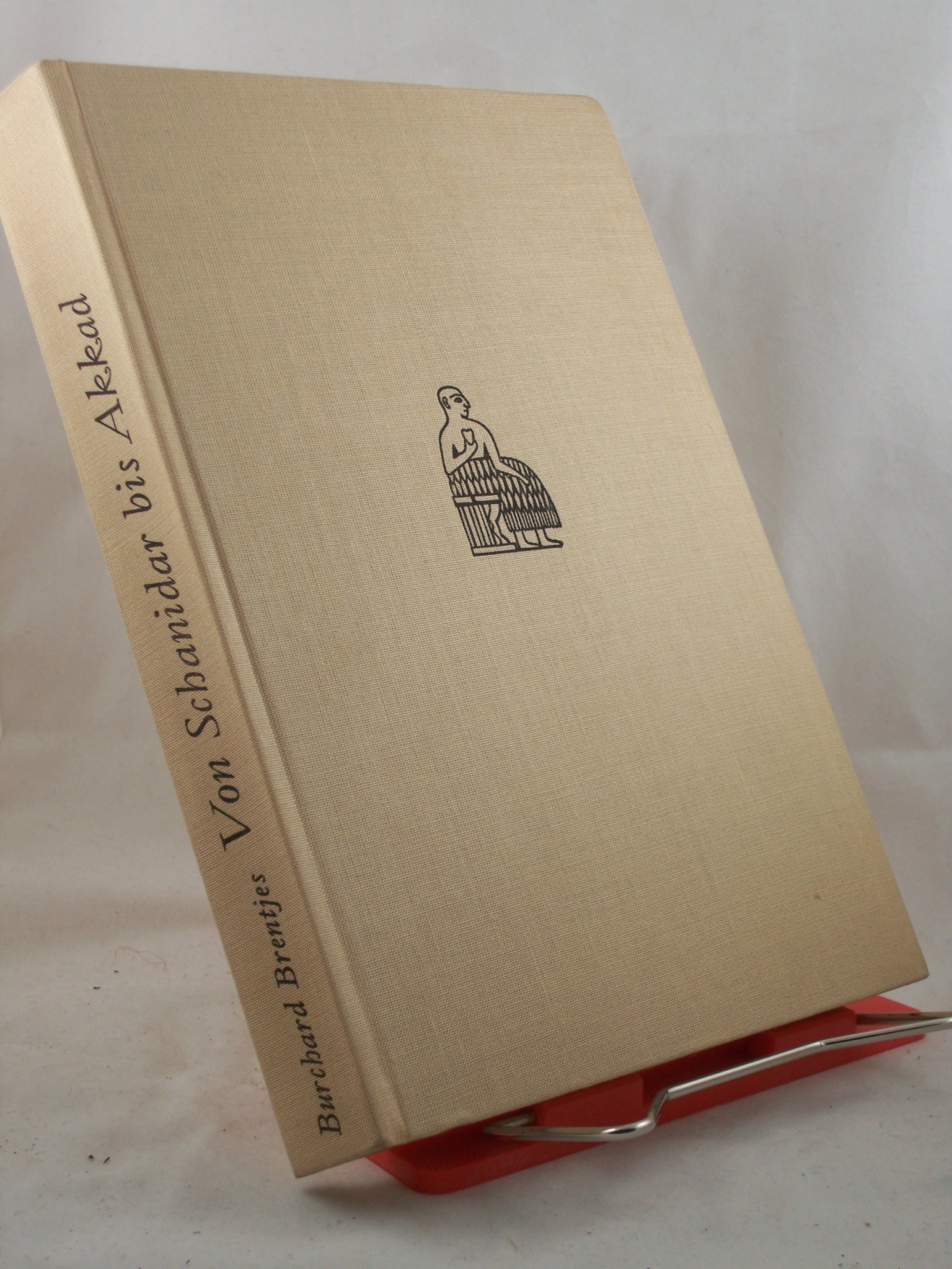 Artikelbild 1 des Artikels “Von Schanidar bis Akkad : 7 Jahrtausende oriental. Weltgeschichte / Burchard Brentjes. Ktn.: Inge Gohrisch “