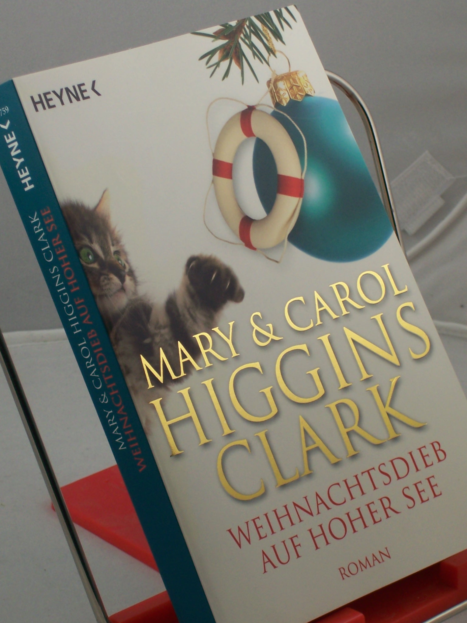 Artikelbild 1 des Artikels “Weihnachtsdieb auf hoher See : Roman / Mary Higgins Clark ; aus d.
Engl. übers. von Marie Henriksen ; Carol Higgins Clark “