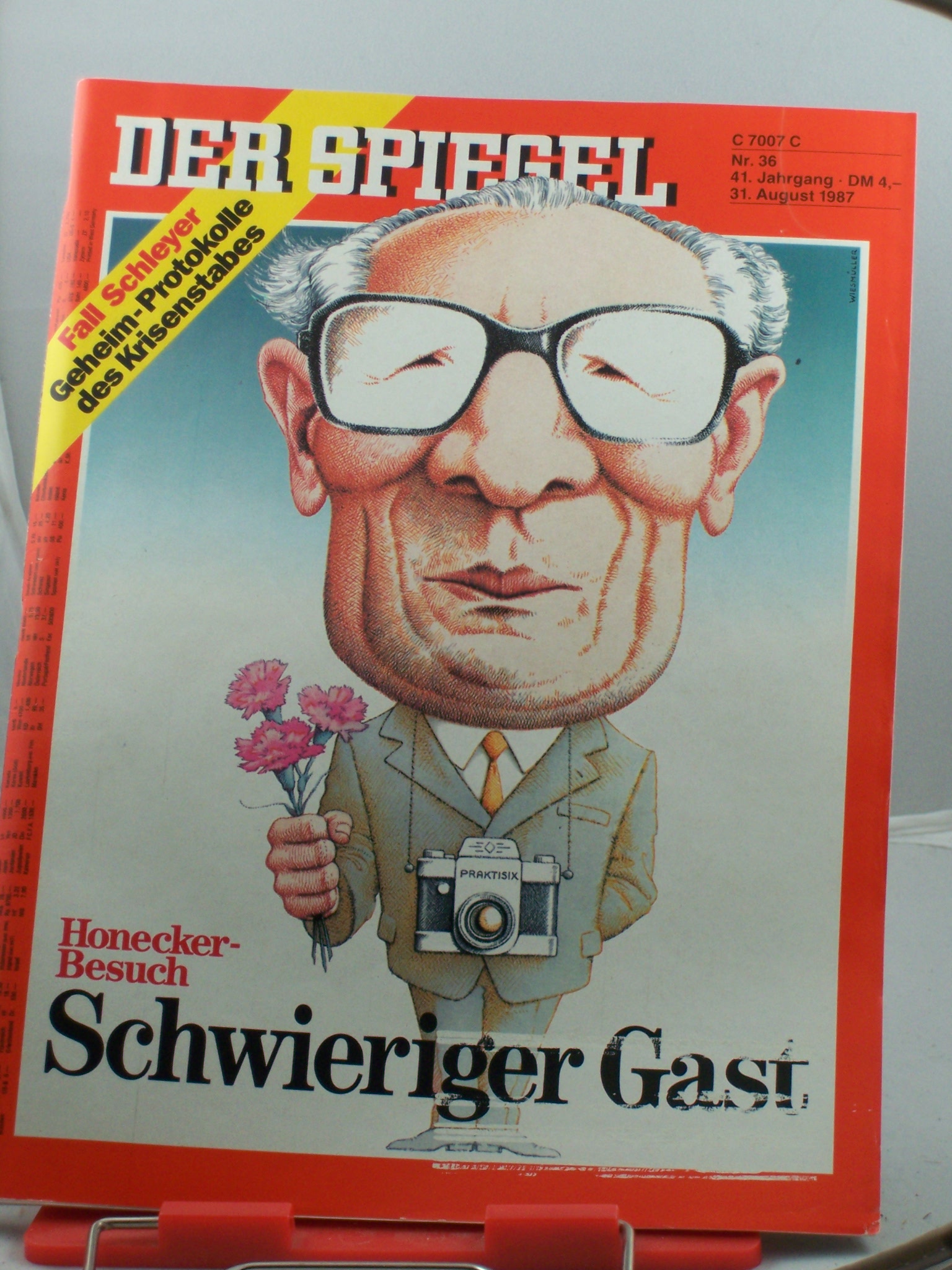 Artikelbild 1 des Artikels “36/1987, 31. August, Schwieriger Gast, Honecker Besuch “