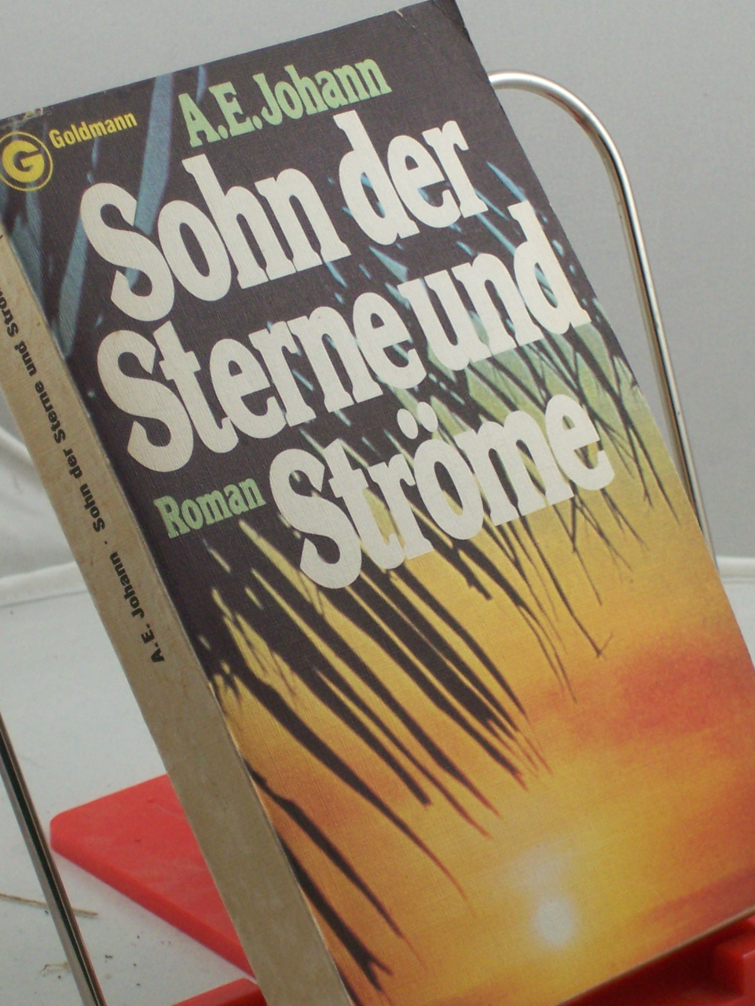 Artikelbild 1 des Artikels “Sohn der Sterne und Ströme : Roman / A. E. Johann “