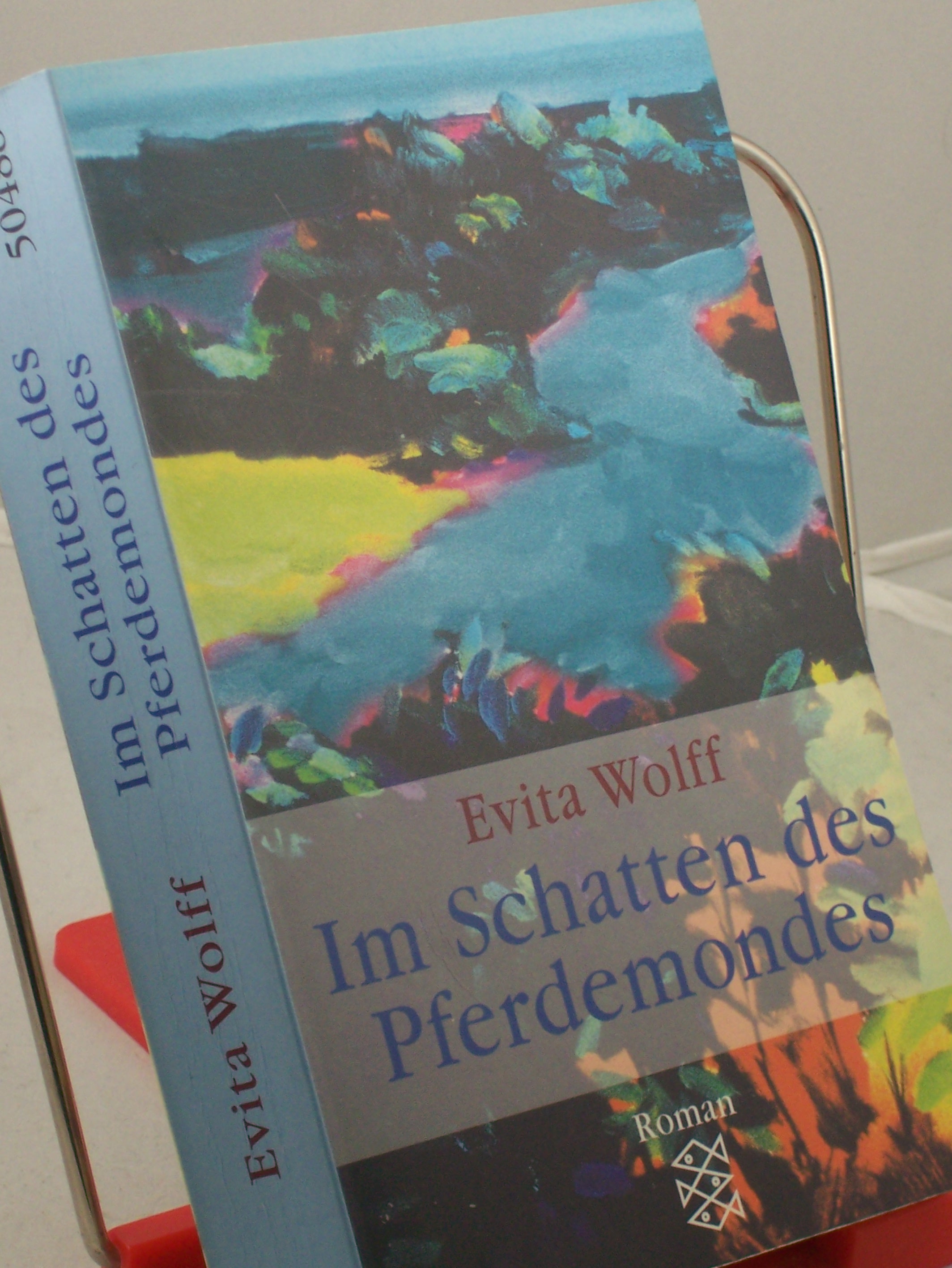 Artikelbild 1 des Artikels “Im Schatten des Pferdemondes : Roman / Evita Wolff “