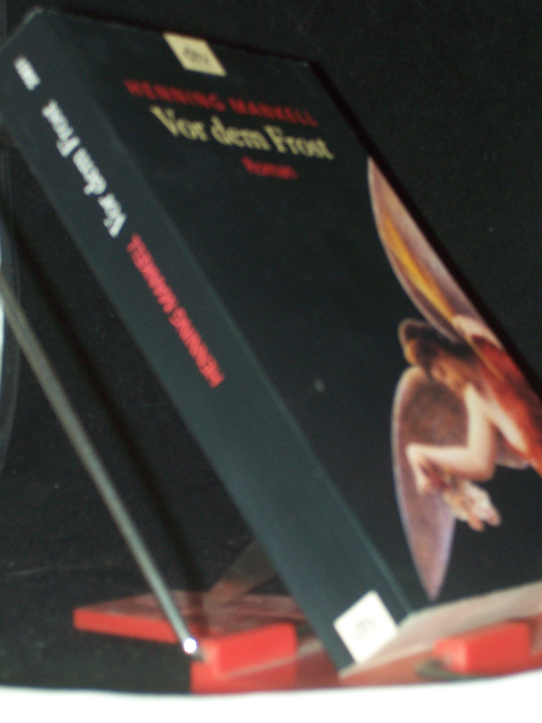 Artikelbild 1 des Artikels “Vor dem Frost : Roman / Henning Mankell. Aus dem Schwed. von Wolfgang
Butt “