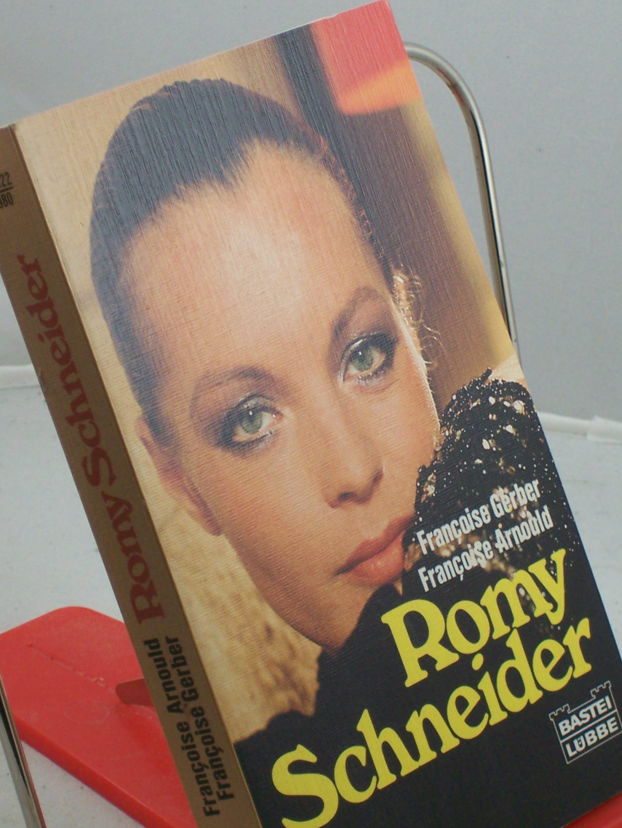 Artikelbild 1 des Artikels “Romy Schneider / Francoise Arnould ; Françoise Gerber. Aus d. Franz.
von Sylvia Strasser “