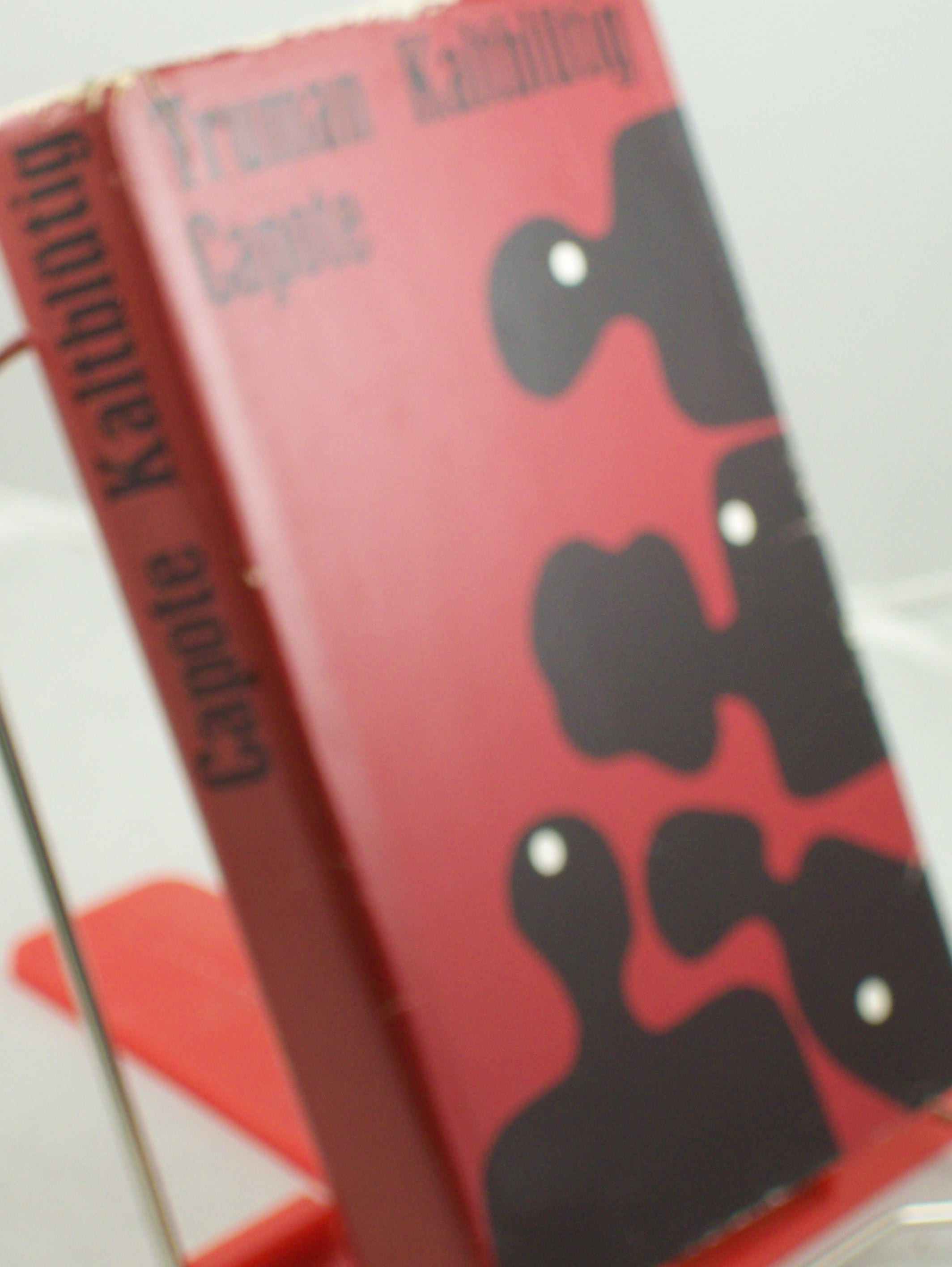 Artikelbild 1 des Artikels “Kaltblütig : Wahrheitsgemässer Bericht über e. mehrfachen Mord u.
seine Folgen / Truman Capote. Aus d. Amerikan. Dt. von Kurt Heinrich
Hansen. Mit e. Vorbemerkung von Walter Kaufmann “