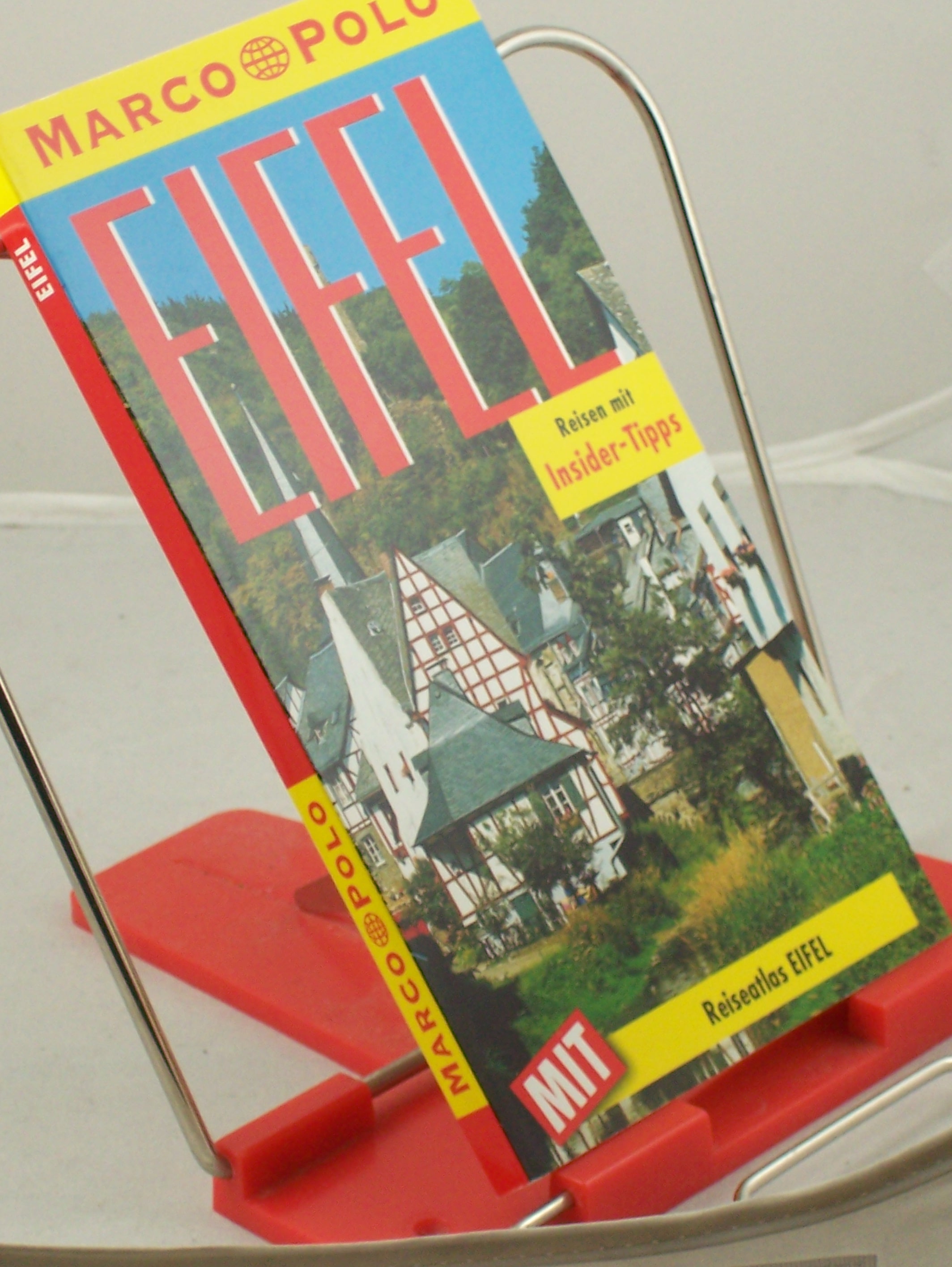 Artikelbild 1 des Artikels “Eifel : Reisen mit Insider-Tips / diesen Reiseführer schrieb
Christoph Wendt “