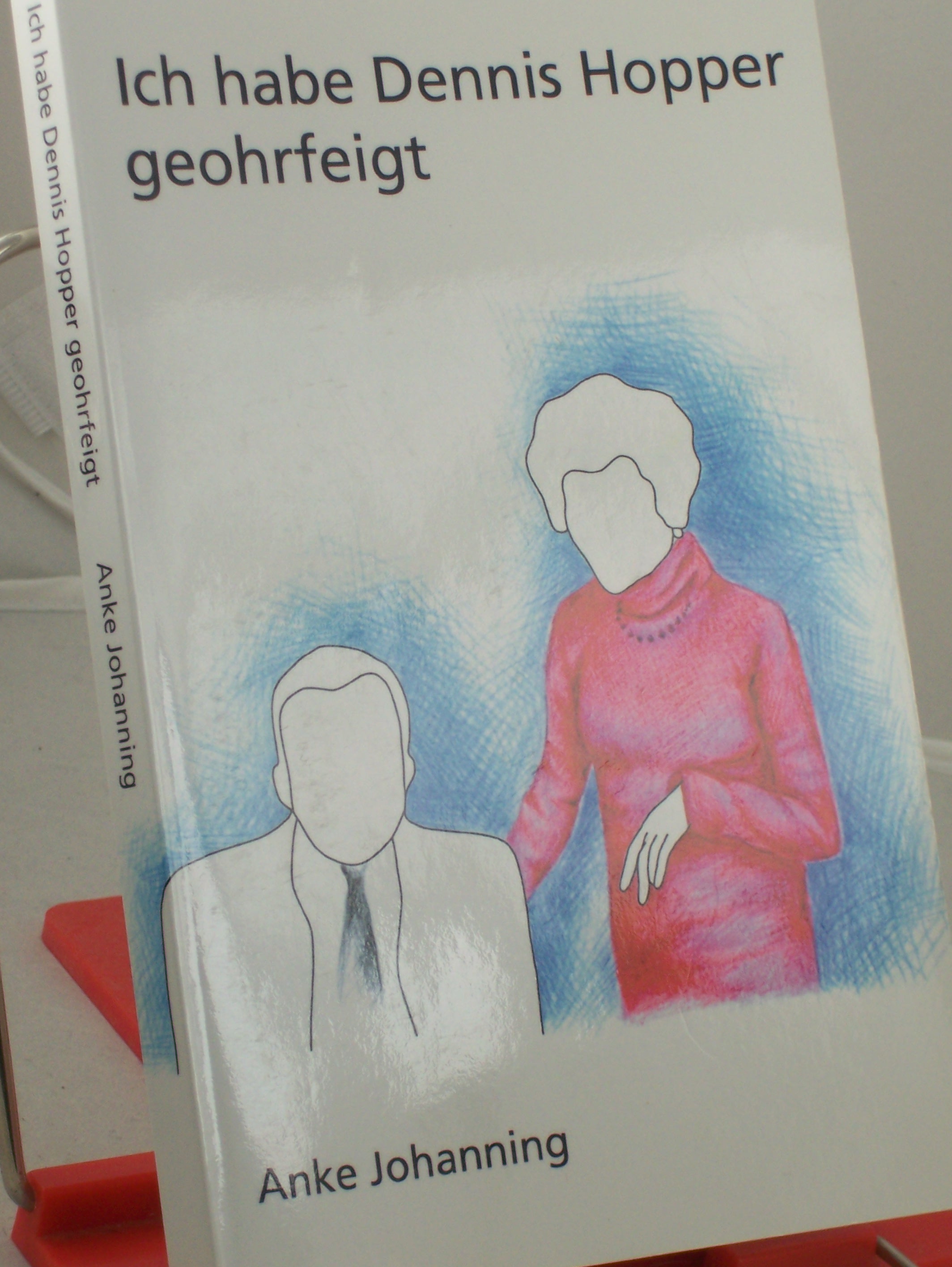 Artikelbild 1 des Artikels “Ich habe Dennis Hopper geohrfeigt: Ein Leidfaden für späte Singles
und scheiternde Schauspieler “