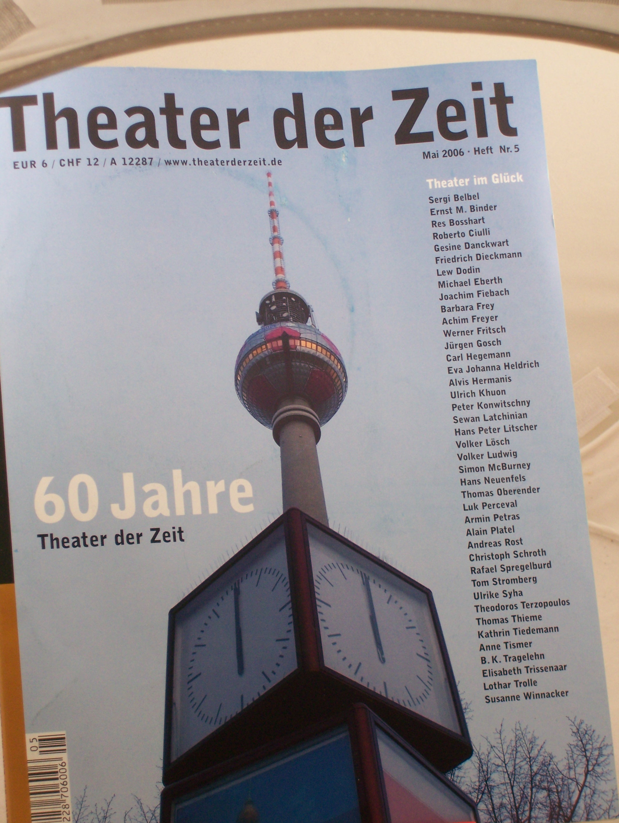 Artikelbild 1 des Artikels “Heft 05/2006 60 Jahre Theater der Zeit Theater im Glück “