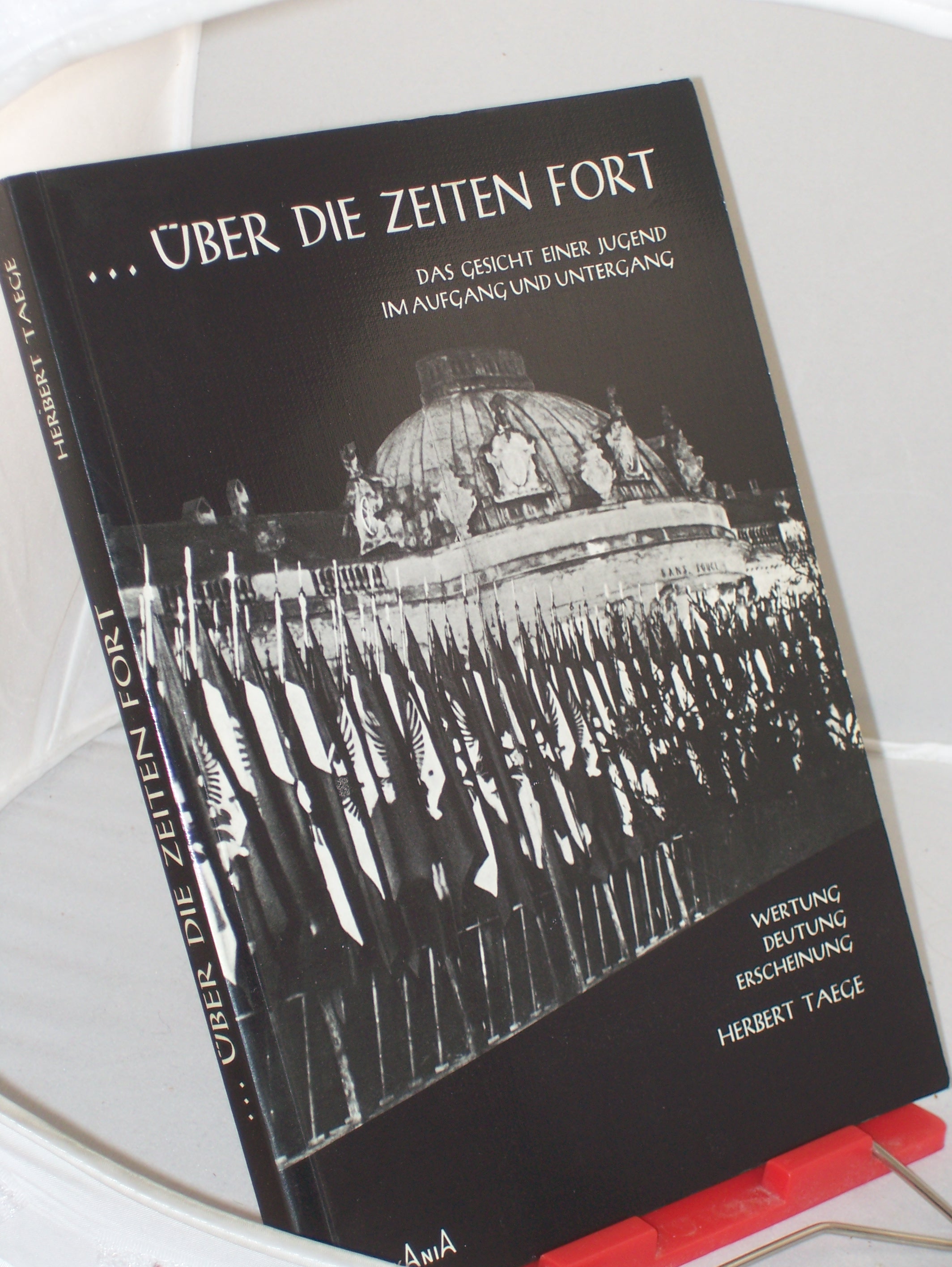 Artikelbild 1 des Artikels “Über die Zeiten Fort- das Gesicht einer Jugend im Aufgang und Untergang- Wertung, Deutung, Erscheinung “