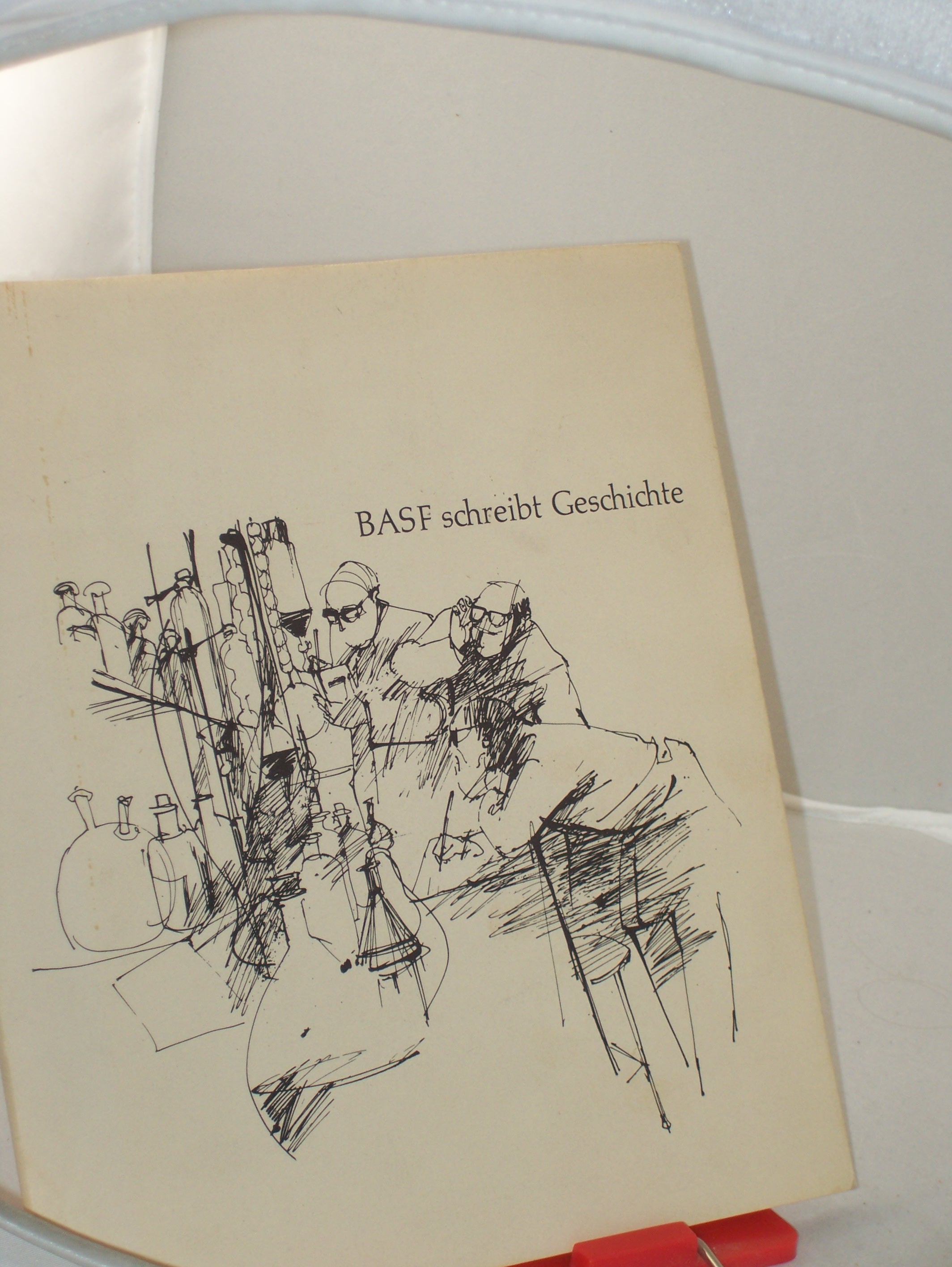 Artikelbild 1 des Artikels “BASF schreibt Geschichte / Zeichn.: Axel Wolf “