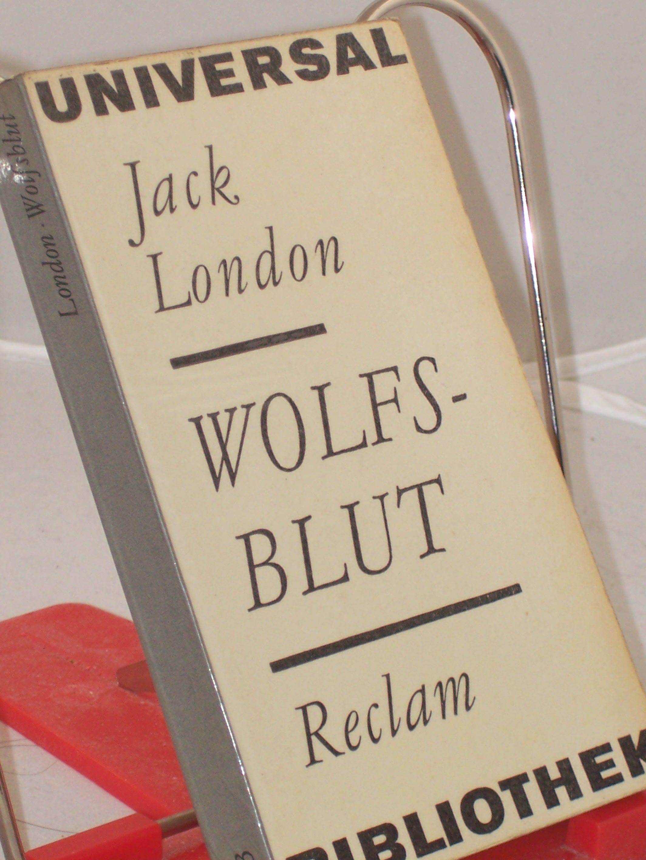 Artikelbild 1 des Artikels “Wolfsblut / Jack London. Einzig berecht. Übertr. aus d. Engl. v. M.
Laue “