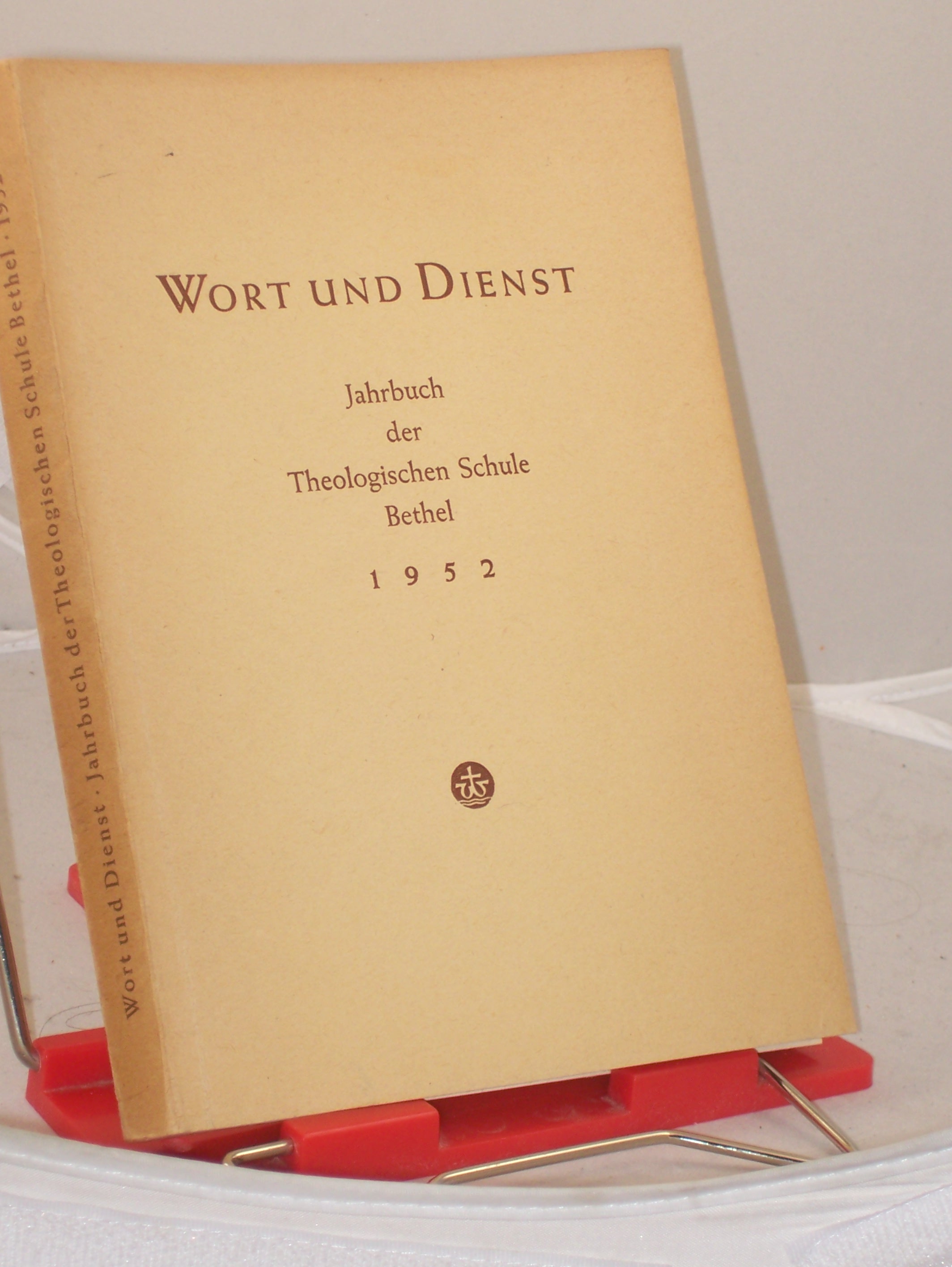 Artikelbild 1 des Artikels “Wort und Dienst. Jahrbuch der Theologischen Schule Bethel. Neue Folge.
3. Band 1952. “