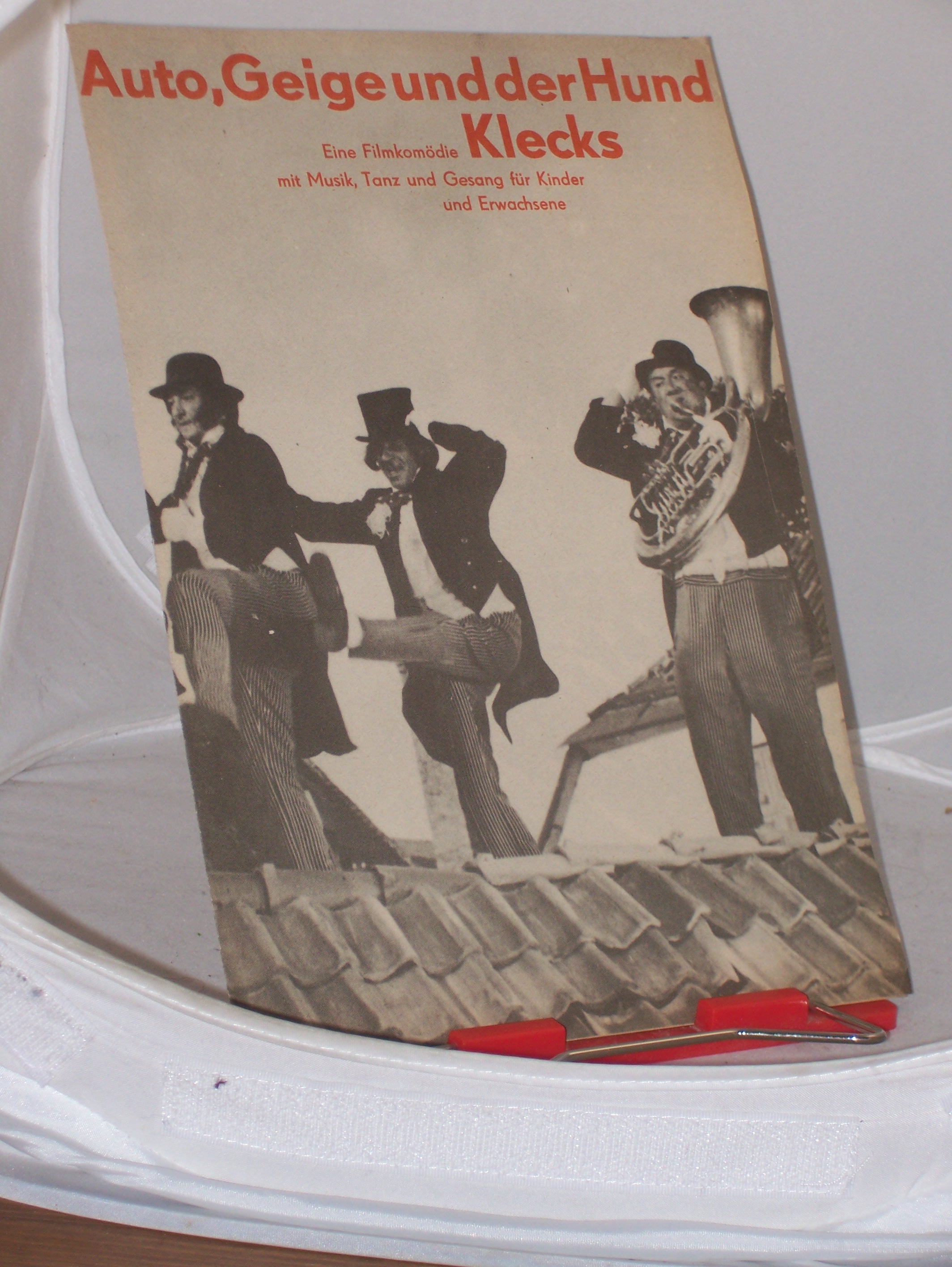 Artikelbild 1 des Artikels “Auto, Geige und der Hund Klecks “
