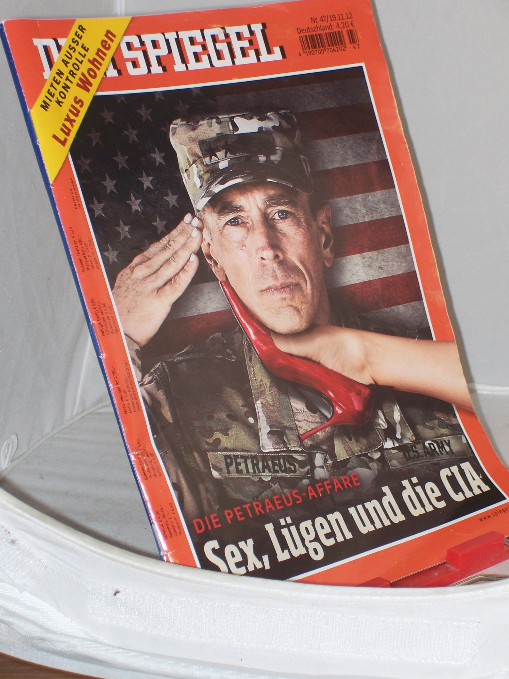 Artikelbild 1 des Artikels “47/2012, Sex, Lügen und die CIA “