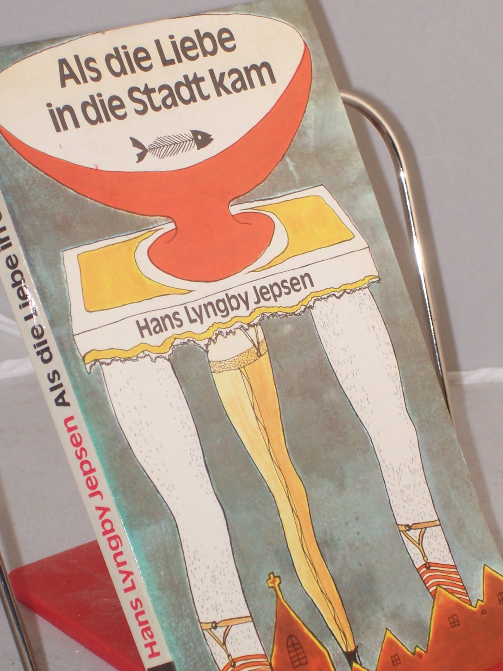 Artikelbild 1 des Artikels “Als die Liebe in die Stadt kam : Roman / Hans Lyngby Jepsen. Aus d.
Dän. von Werner Henning “