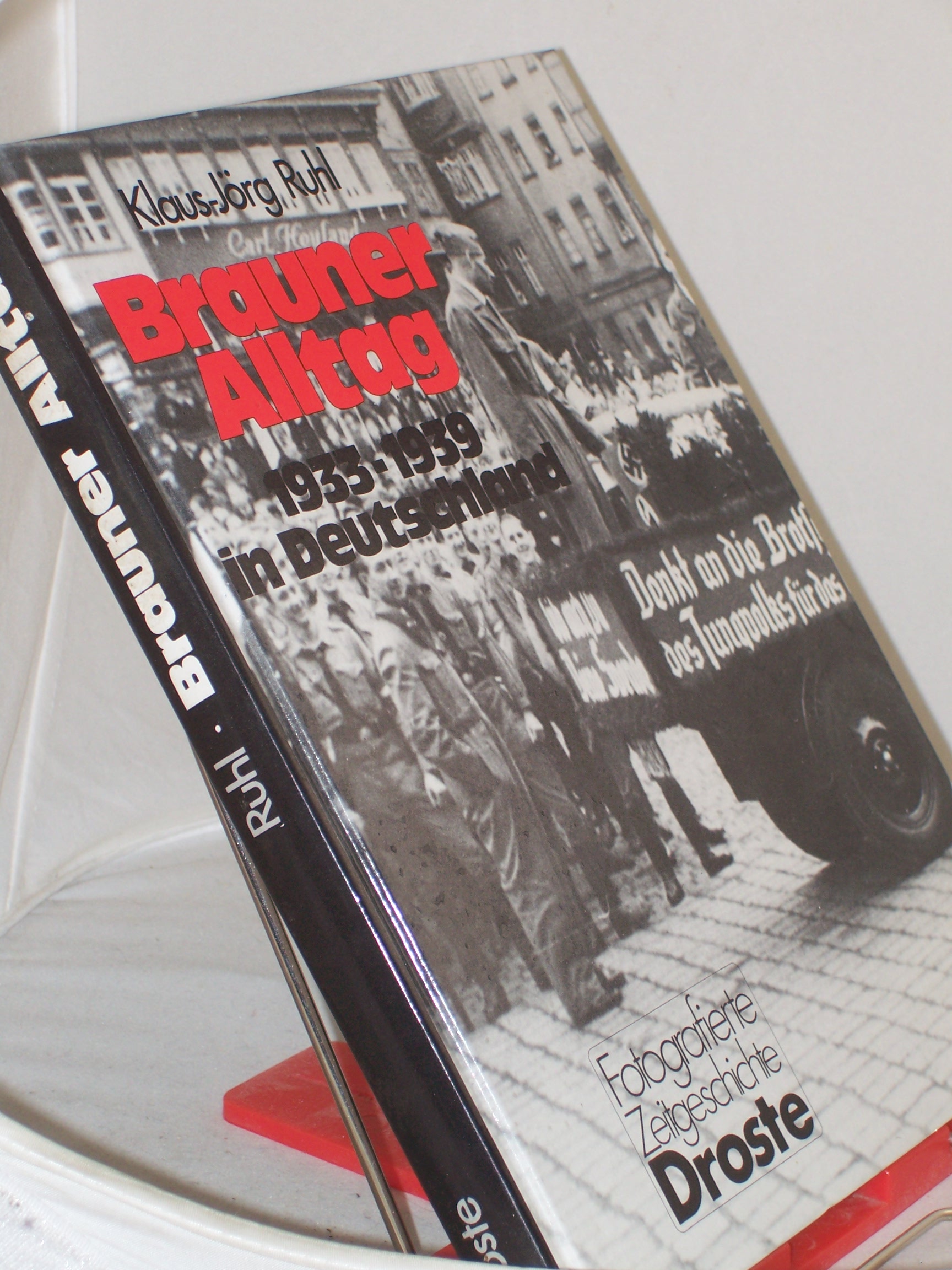 Artikelbild 1 des Artikels “Brauner Alltag. 1933 - 1939 in Deutschland “