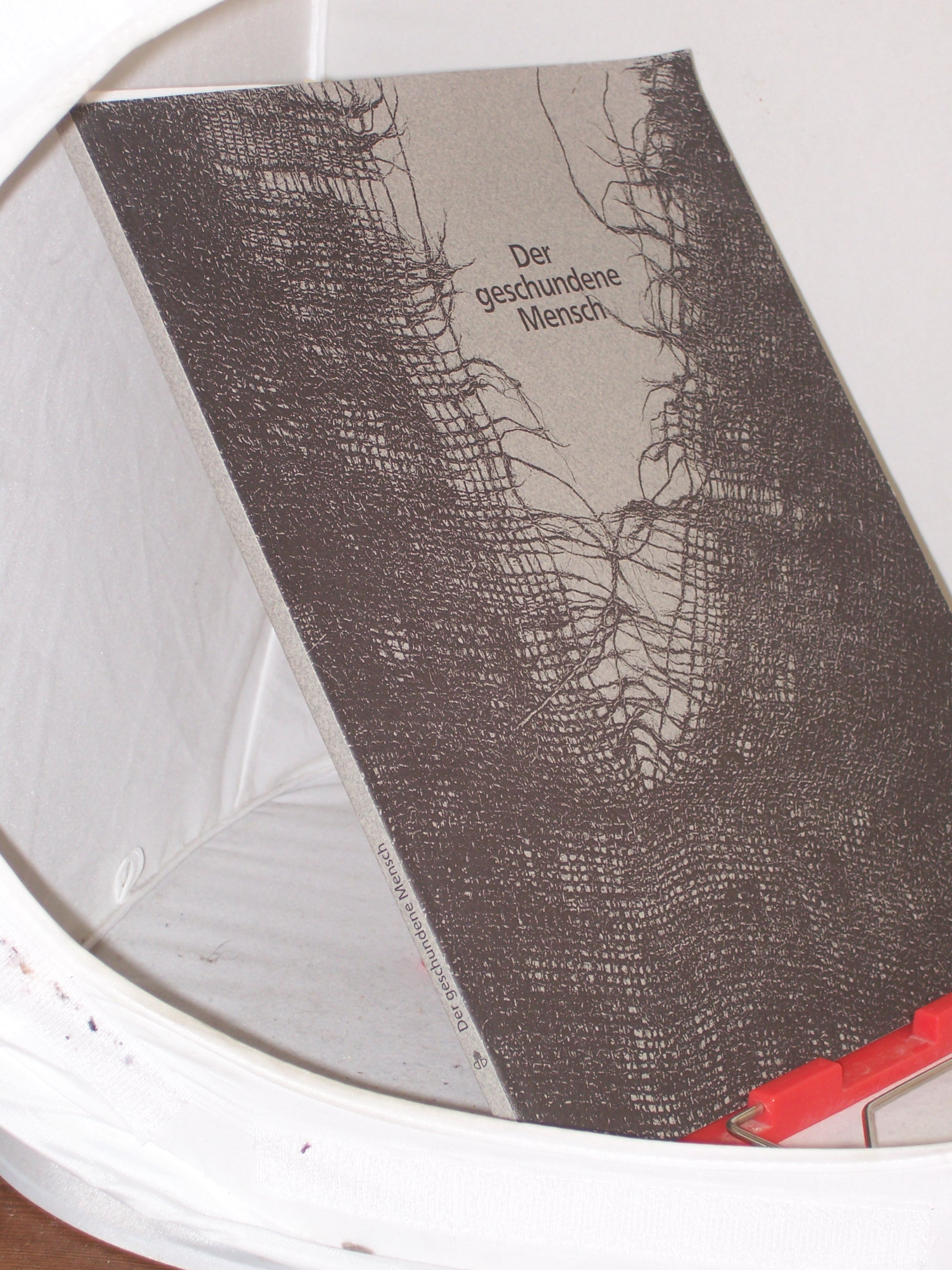 Artikelbild 1 des Artikels “Der geschundene Mensch : [anlässlich der Ausstellung 