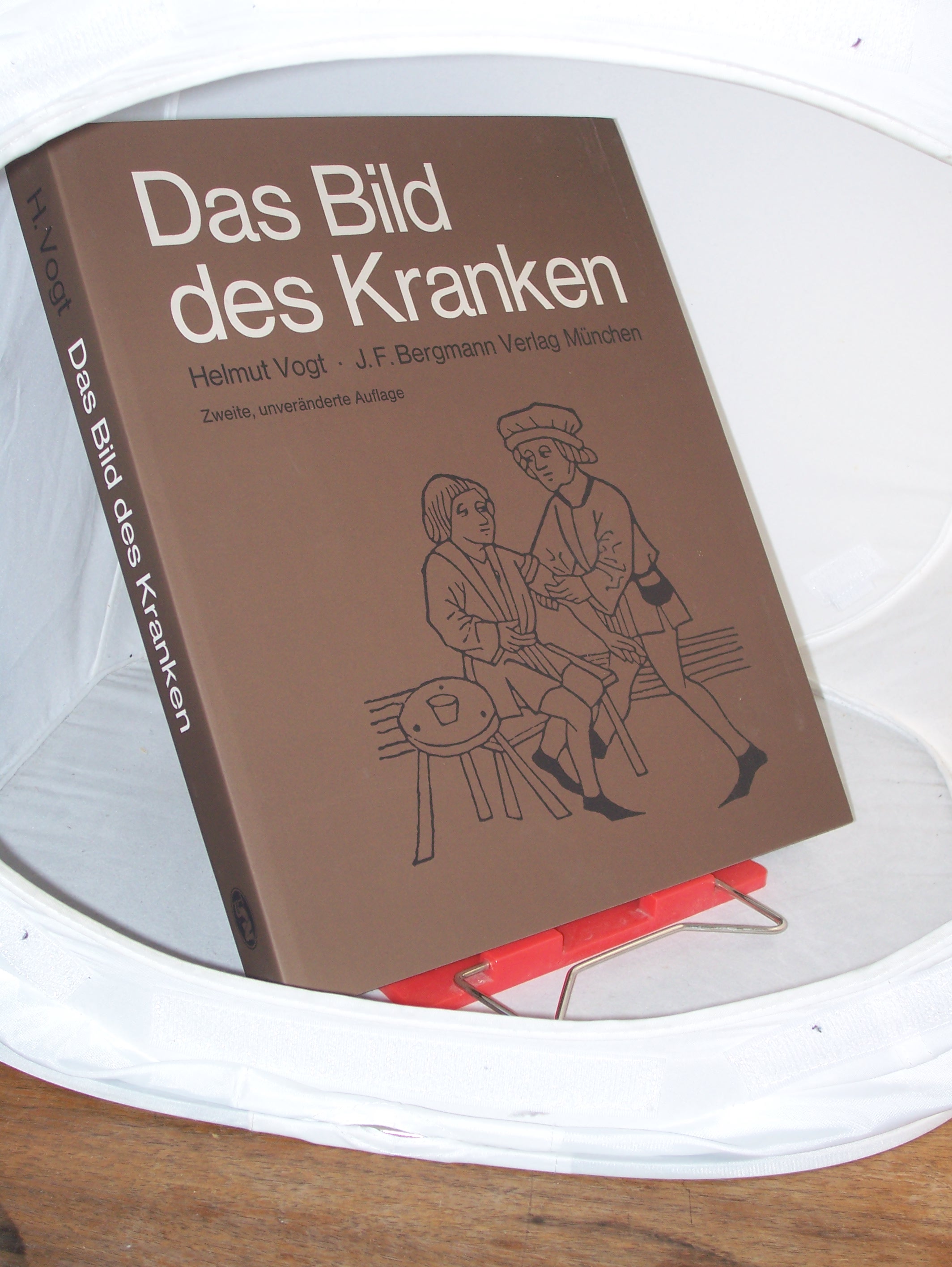 Artikelbild 1 des Artikels “Das Bild des Kranken : d. Darst. äusserer Veränderungen durch innere Leiden u. ihrer Heilmassnahmen von d. Renaissance bis in unsere Zeit / von Helmut Vogt “