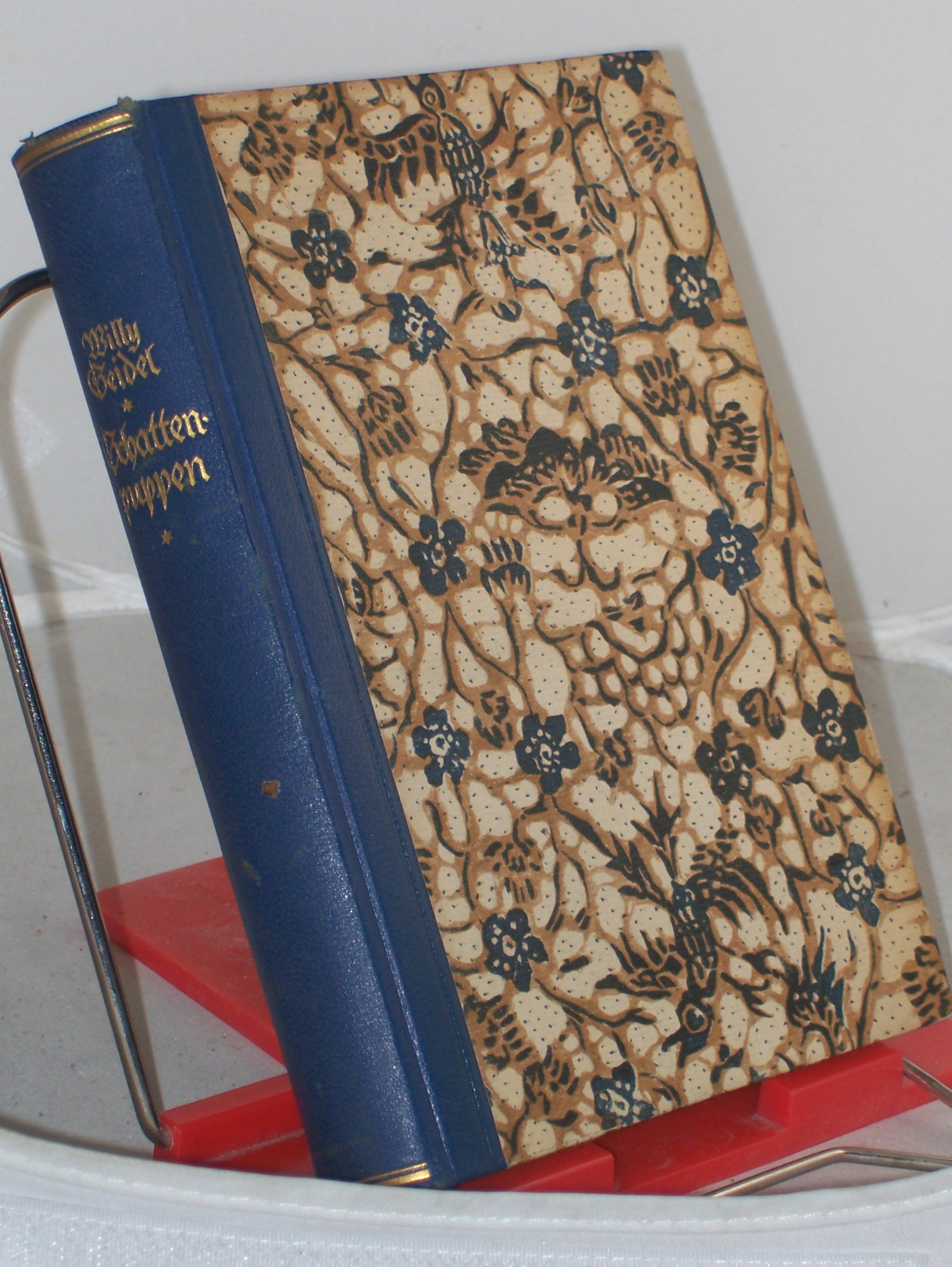 Artikelbild 1 des Artikels “Schattenpuppen : Roman “