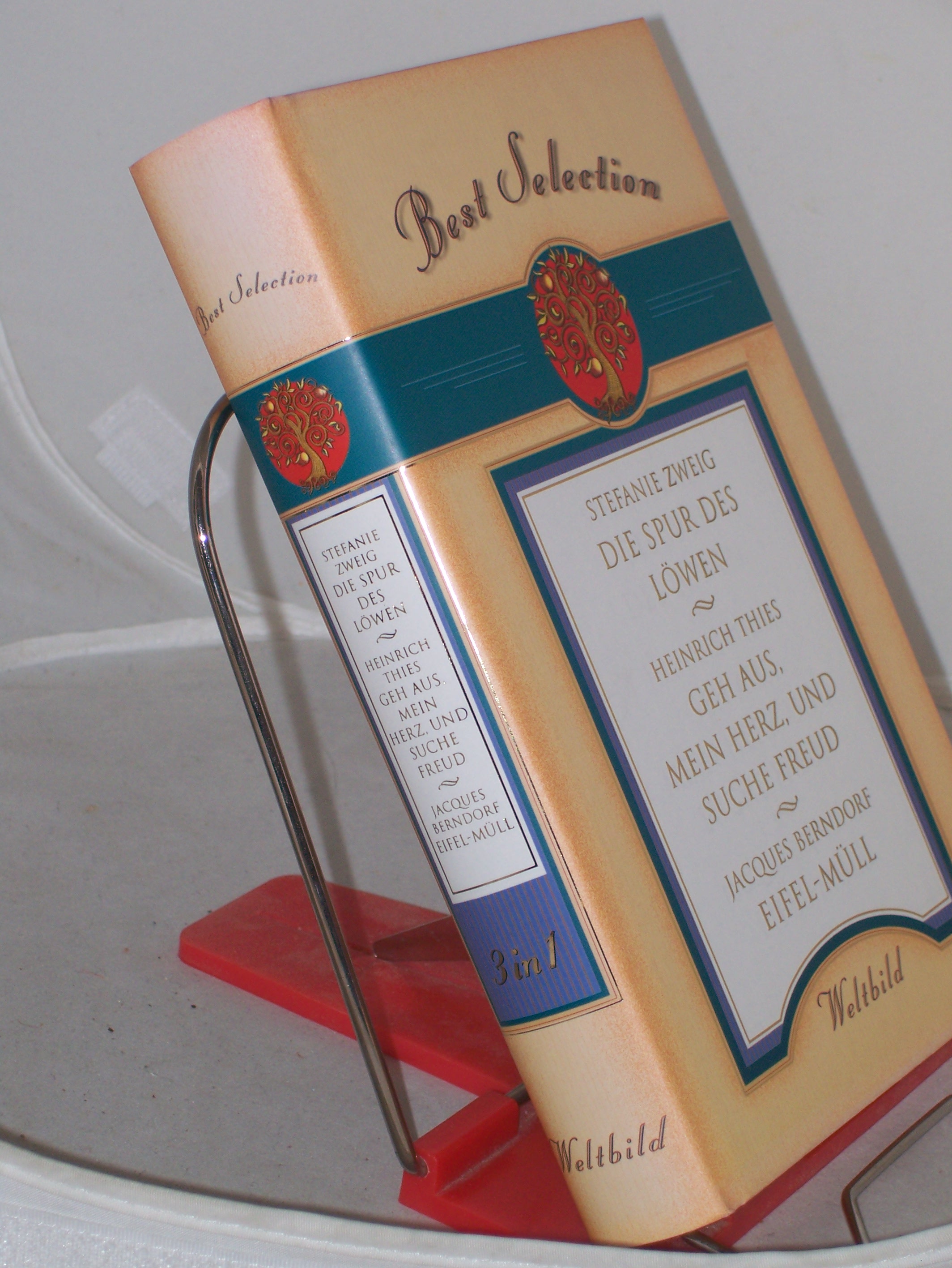 Artikelbild 1 des Artikels “Die Spur des Löwen - Geh aus, mein Herz, und suche Freud - Eifel-Müll “