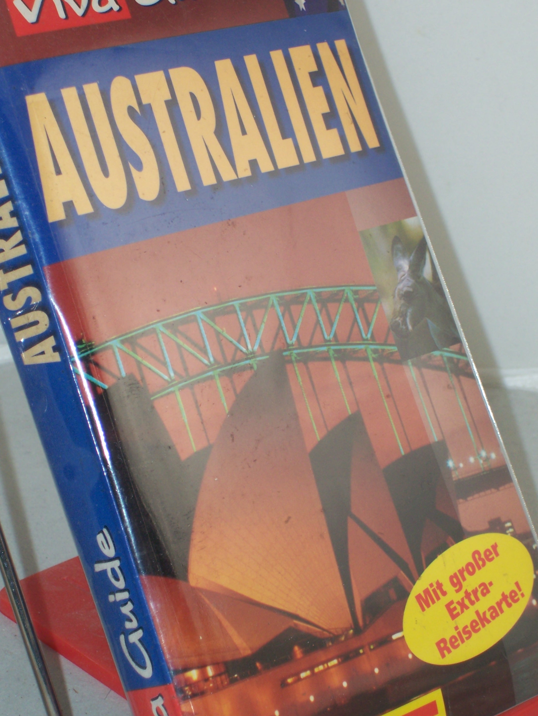 Artikelbild 1 des Artikels “Australien / Autor: Michael Ivory. Überarb.: Anne Mathews.
Orig.-Fotos: Adrian Baker. Übers.: Simon & Magiera “